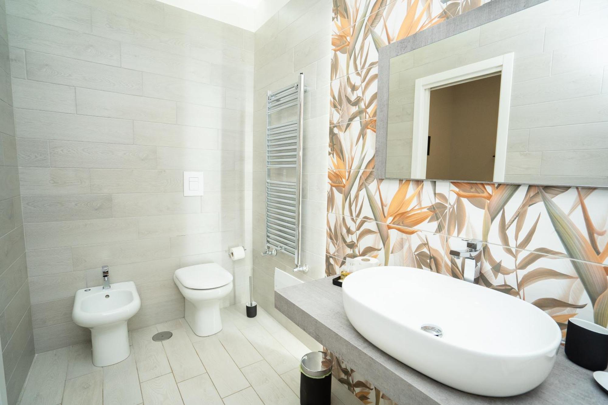 Mida'S Boutique Rooms Наполи Екстериор снимка